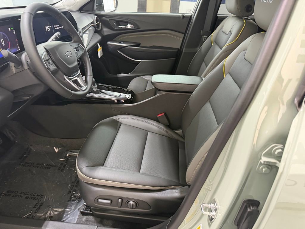 New 2026 Cacti Green Chevrolet ACTIV image 26