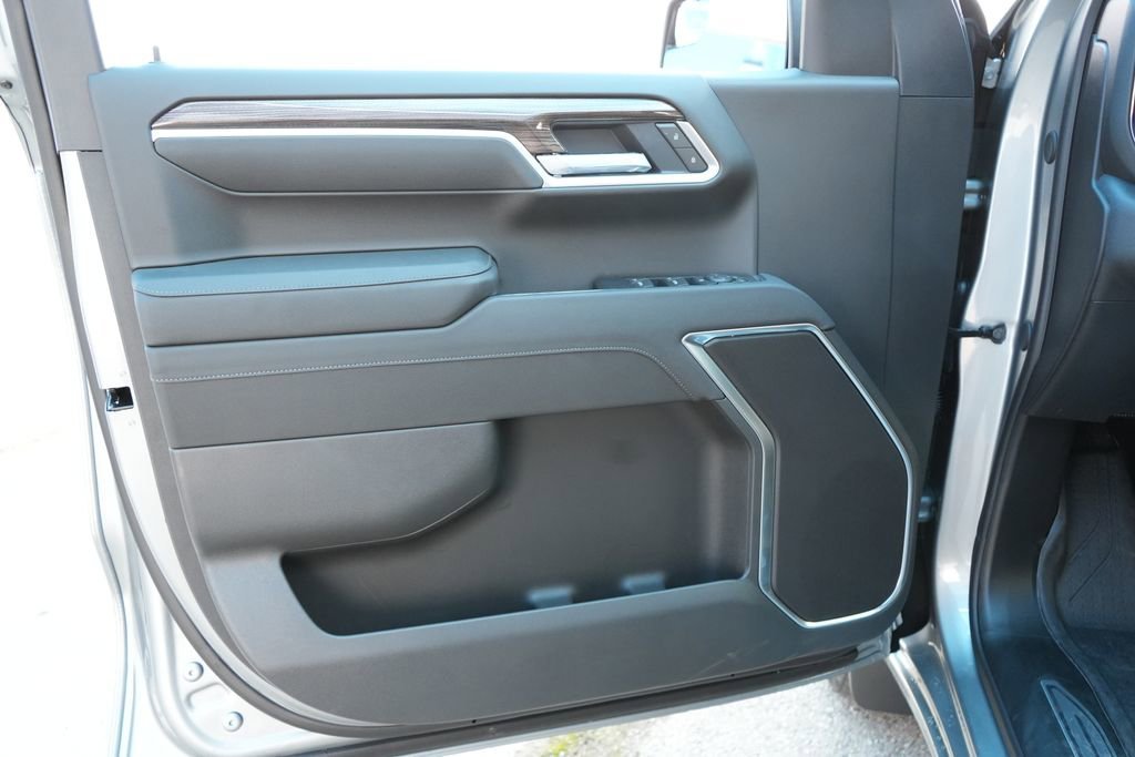 2026 Chevrolet Silverado 1500 RST - Photo 18