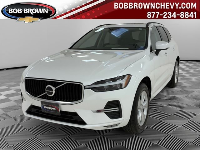 2022 Volvo XC60 B5 Momentum AWD's photo