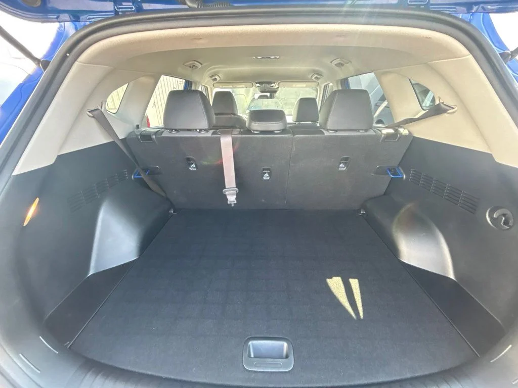Used 2023 Blue Kia S image 21