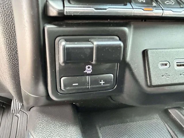Certified Used 2019 Dark Sky Metallic GMC SLT image 22