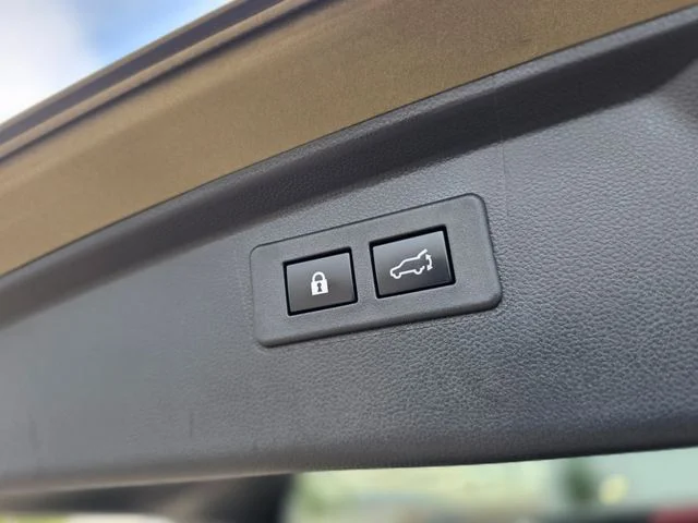 Certified Used 2025 Green Subaru Onyx Edition image 12