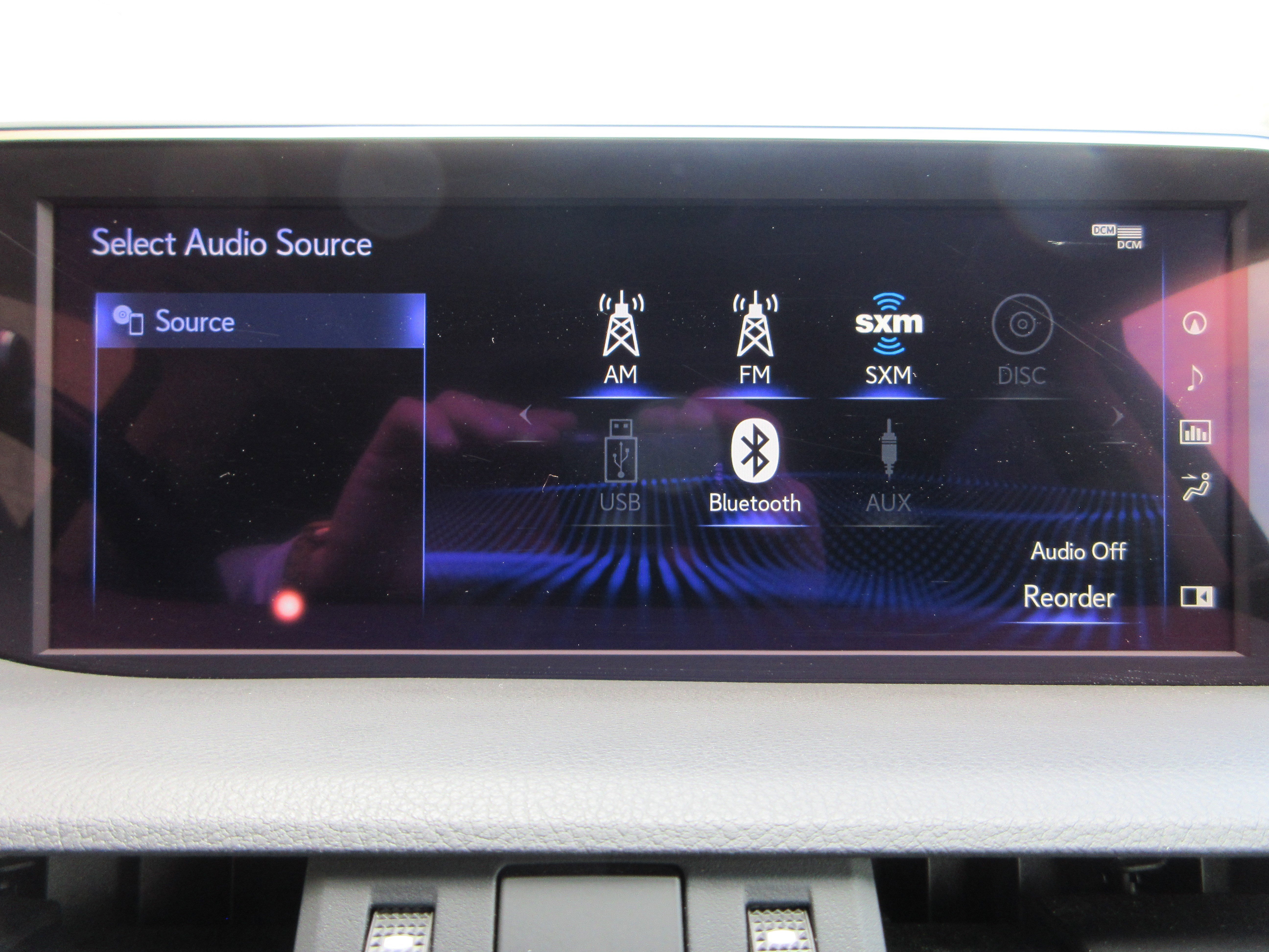 Used 2019 Atomic Silver Lexus 300h image 41