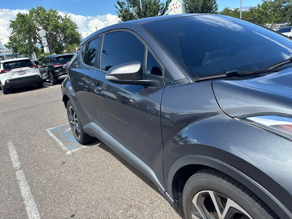 Used 2019 Gray Toyota XLE image 7