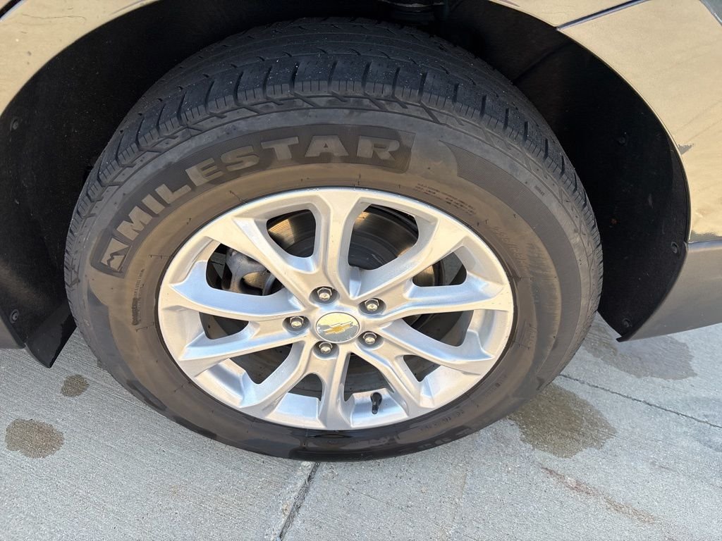 2018 Chevrolet Equinox LT - Photo 12