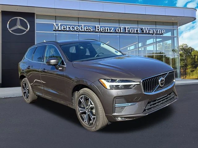 2022 Volvo XC60 B5 Momentum AWD's photo