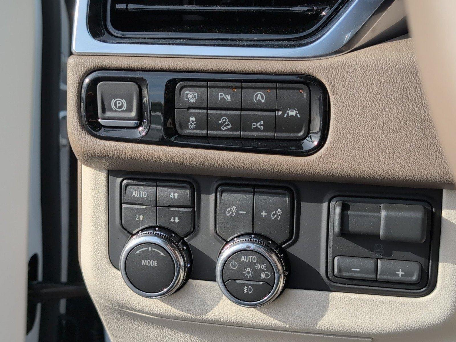 New 2026 Glacier White Tricoat GMC Denali image 33