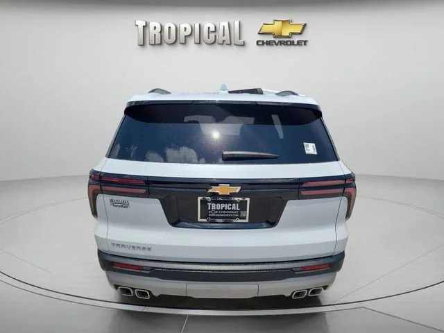 New 2026 Polar White Tricoat Chevrolet LT image 4