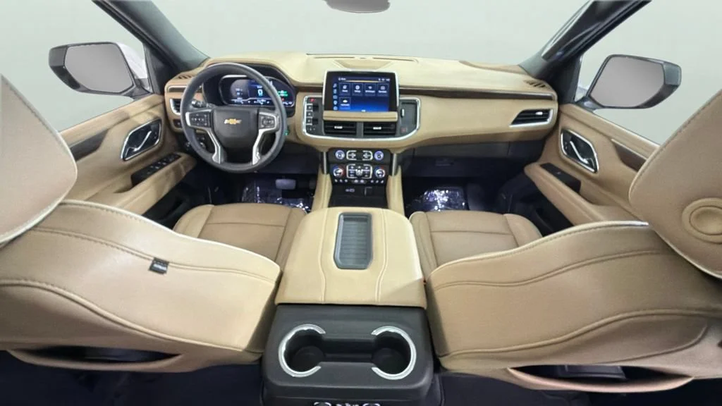 Used 2023 Iridescent Pearl Tricoat Chevrolet Premier image 35