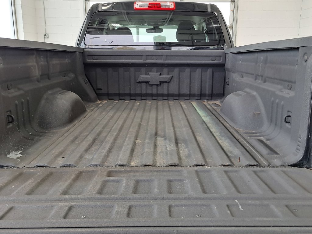 Used 2016 BLACK Chevrolet 4WD WT image 26