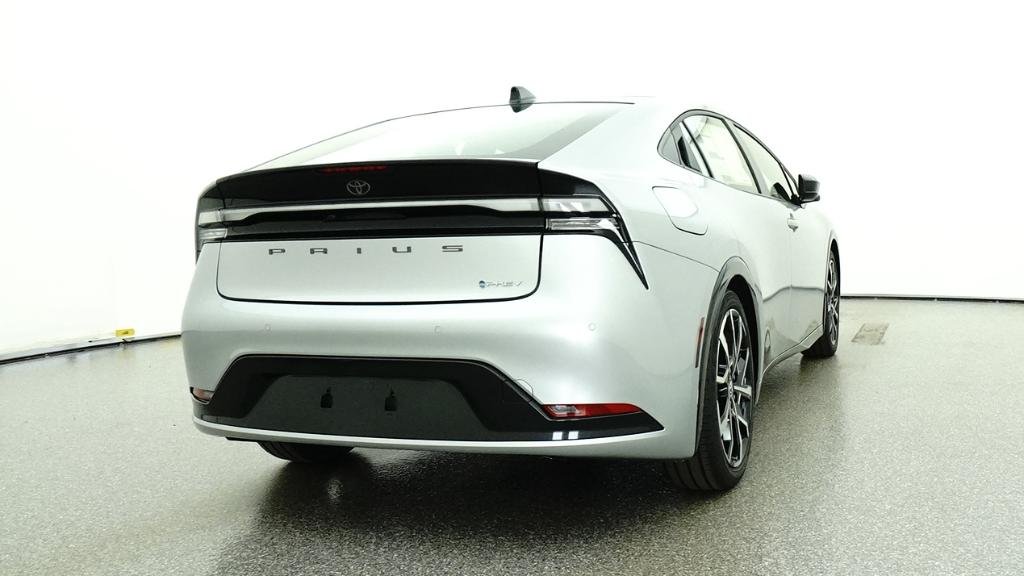 New 2026 Cutting Edge Toyota XSE image 38