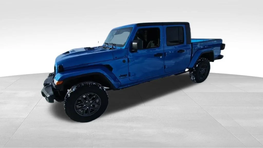 New 2026 Blue Jeep Sport S image 4
