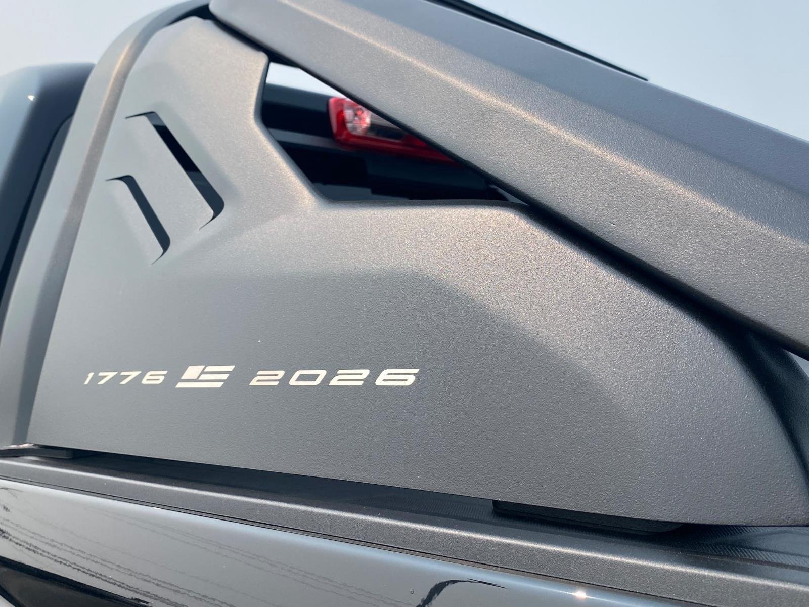 2026 Chevrolet Colorado Trail Boss - Photo 12