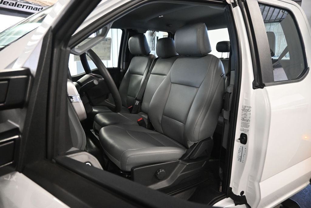 New 2026 Oxford White Ford XL image 11