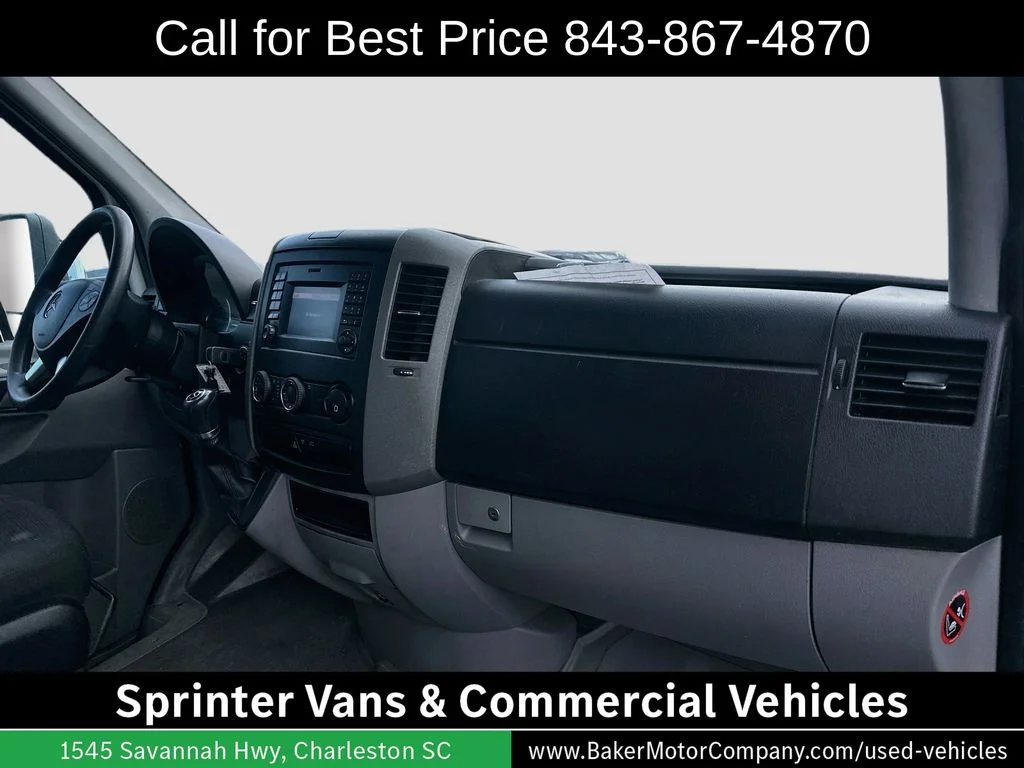 Used 2018 Arctic White Mercedes-Benz Cab Chassis 144 WB image 24