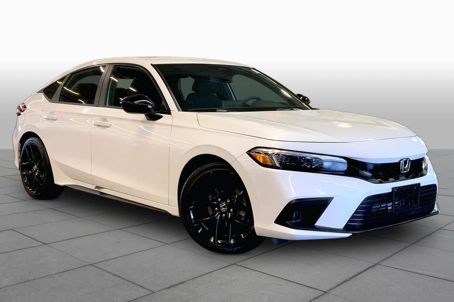 Used 2024 Platinum White Pearl Honda Sport image 4