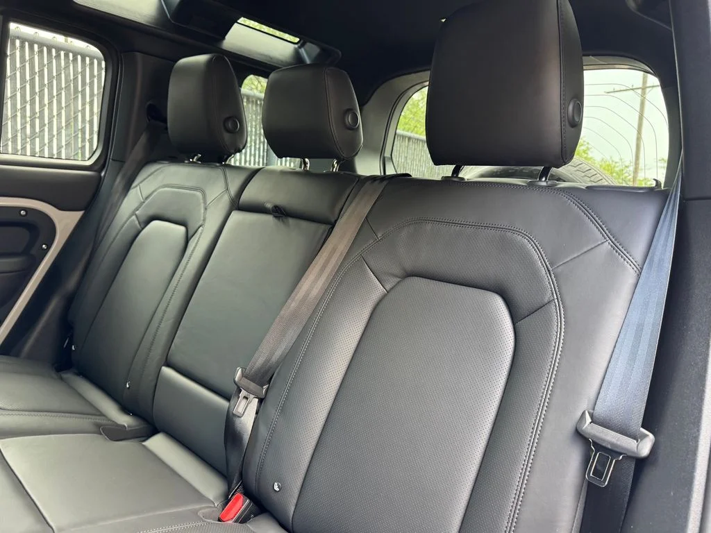 New 2026 Fuji White Land Rover S image 13