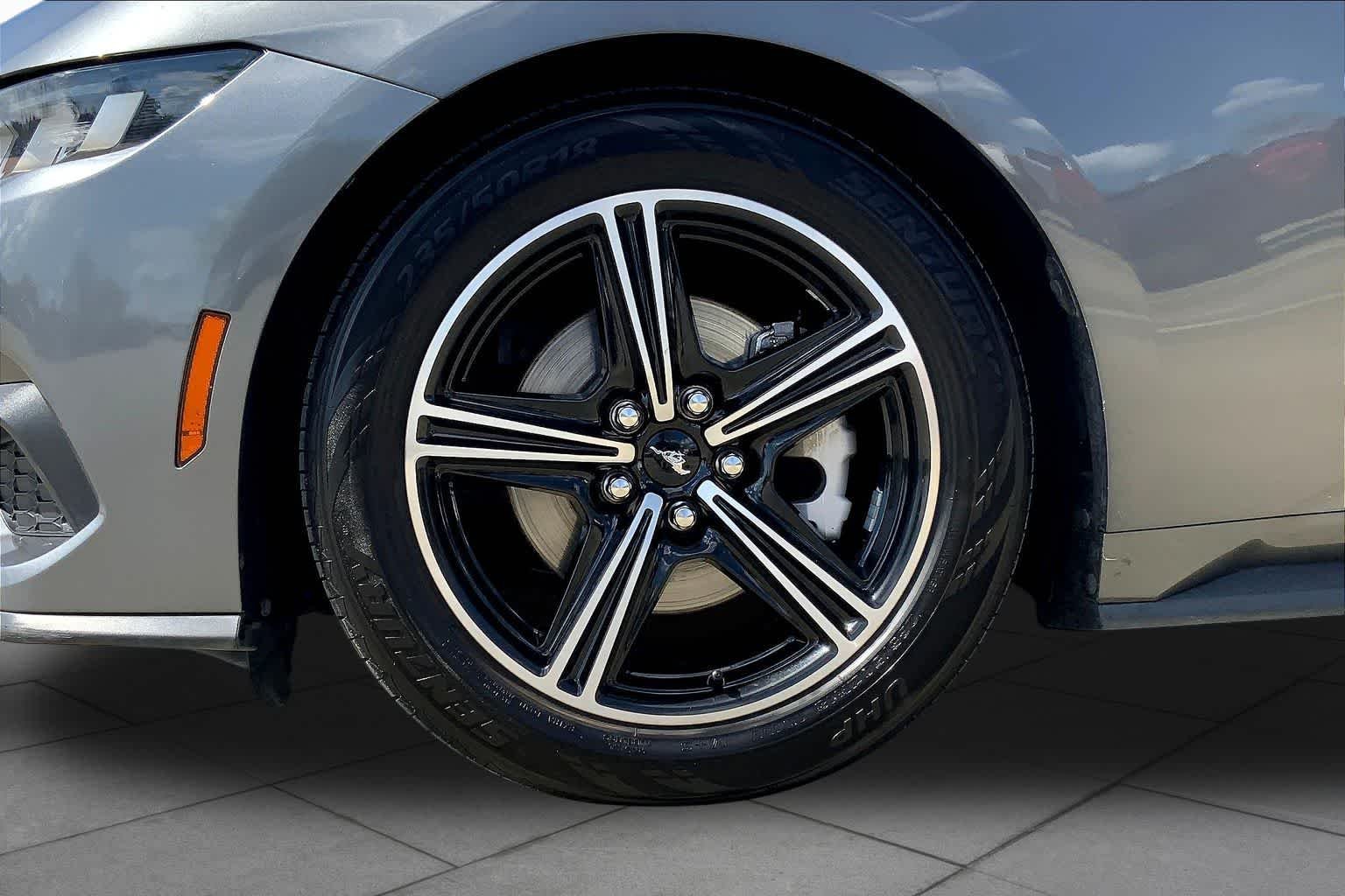Used 2024 Carbonized Gray Metallic Ford EcoBoost Premium image 18
