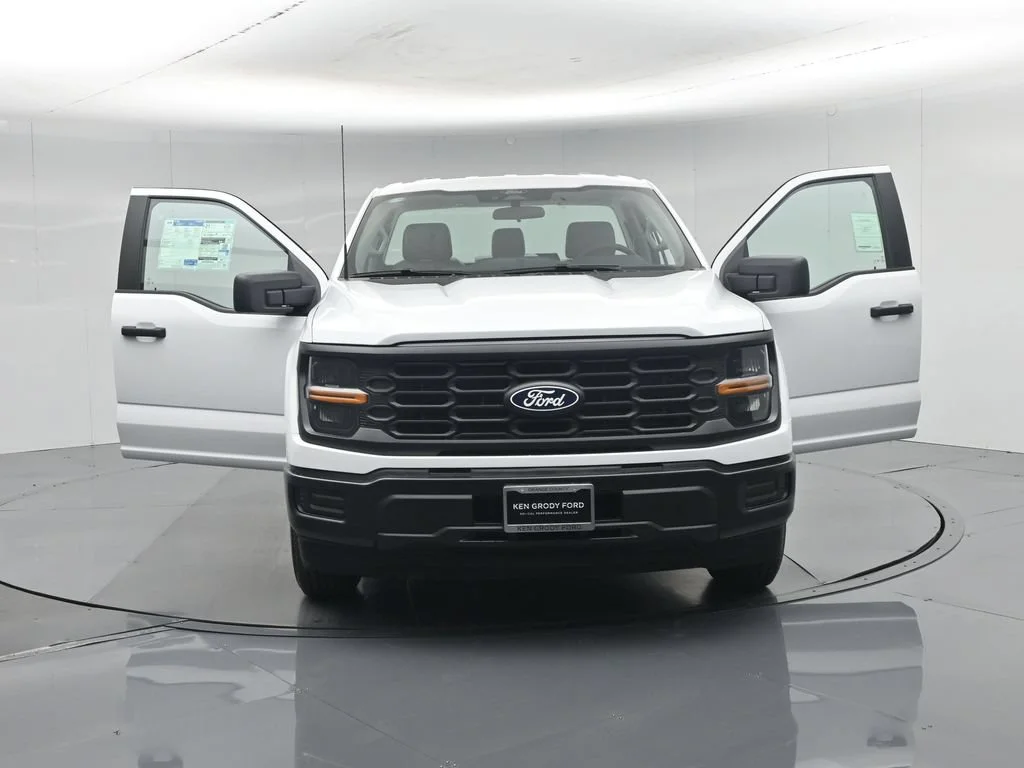 New 2026 White Ford XL image 29