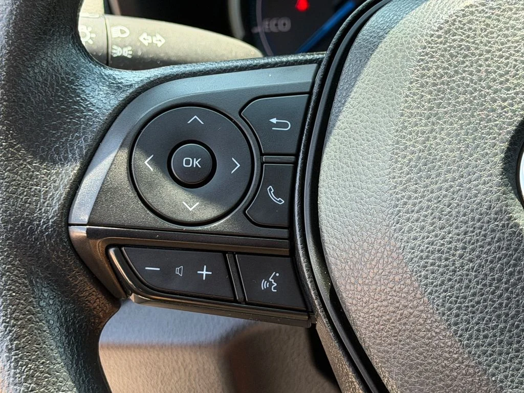 Used 2025 Black Toyota XLE image 34