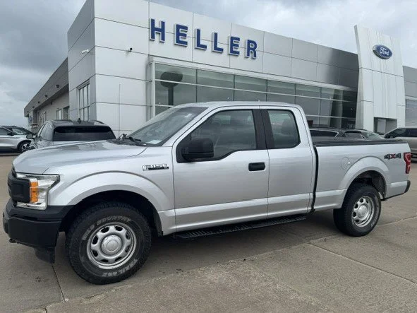 Used 2018 Ingot Silver Metallic Ford XL image 3