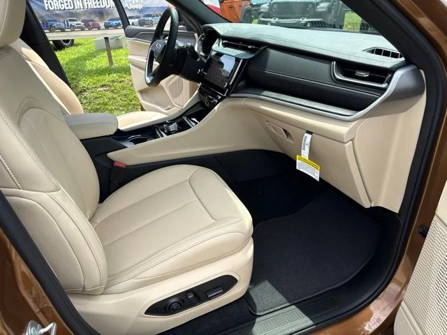 New 2026 Orange Jeep Limited image 30