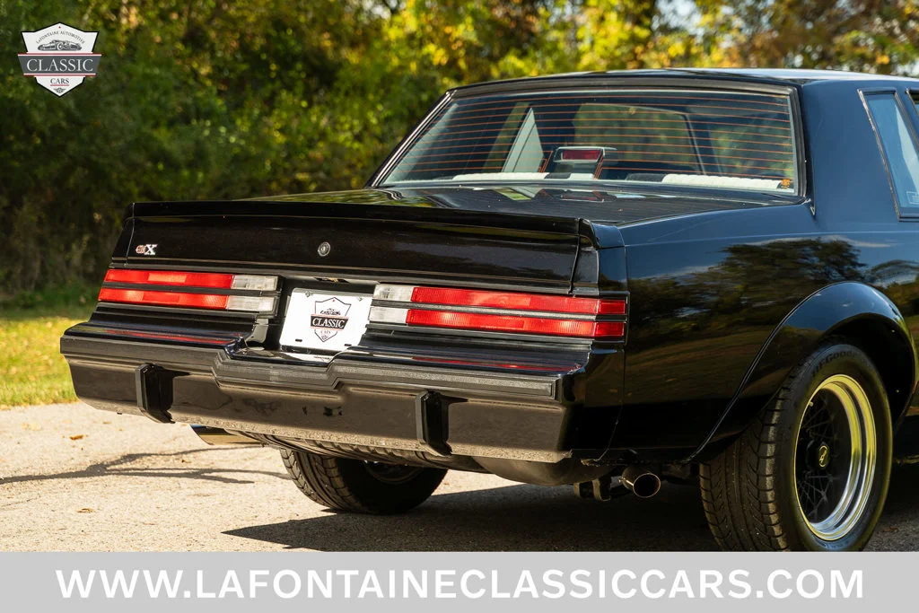 Used 1987 Black Buick GNX image 25