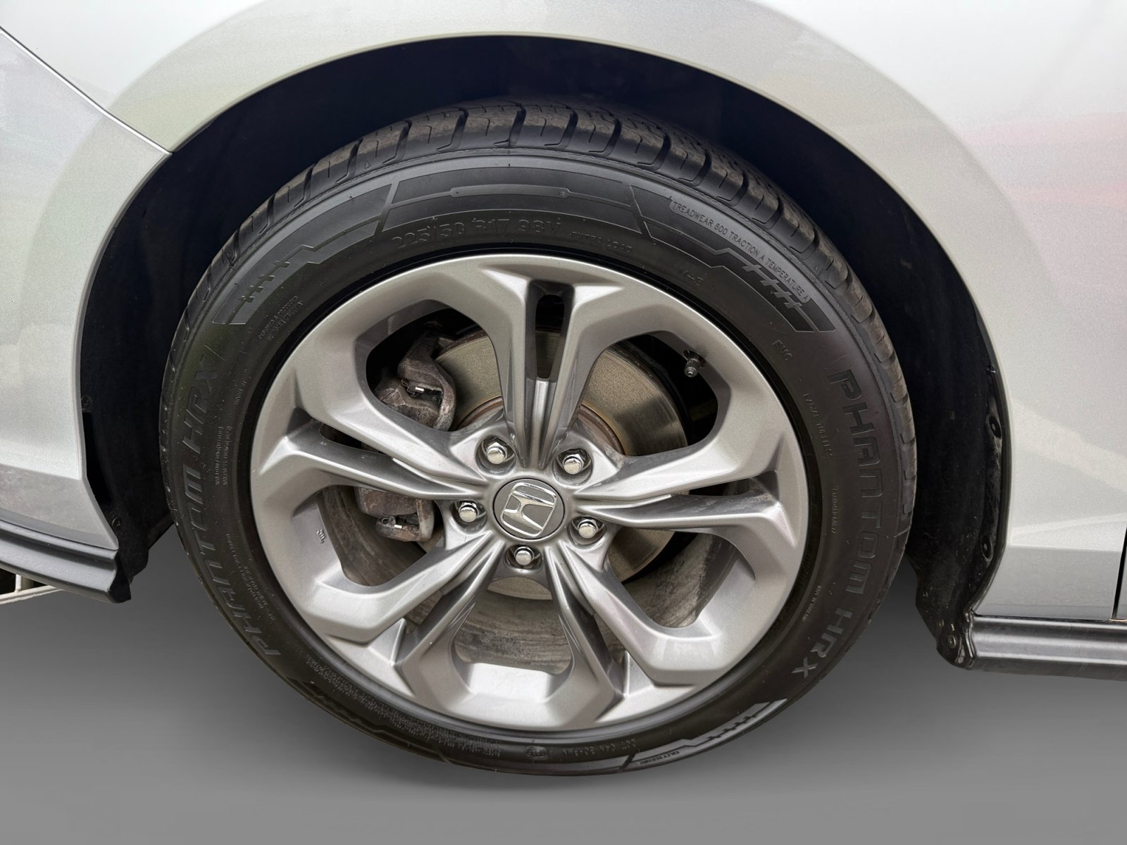 Used 2024 Gray Honda EX image 9
