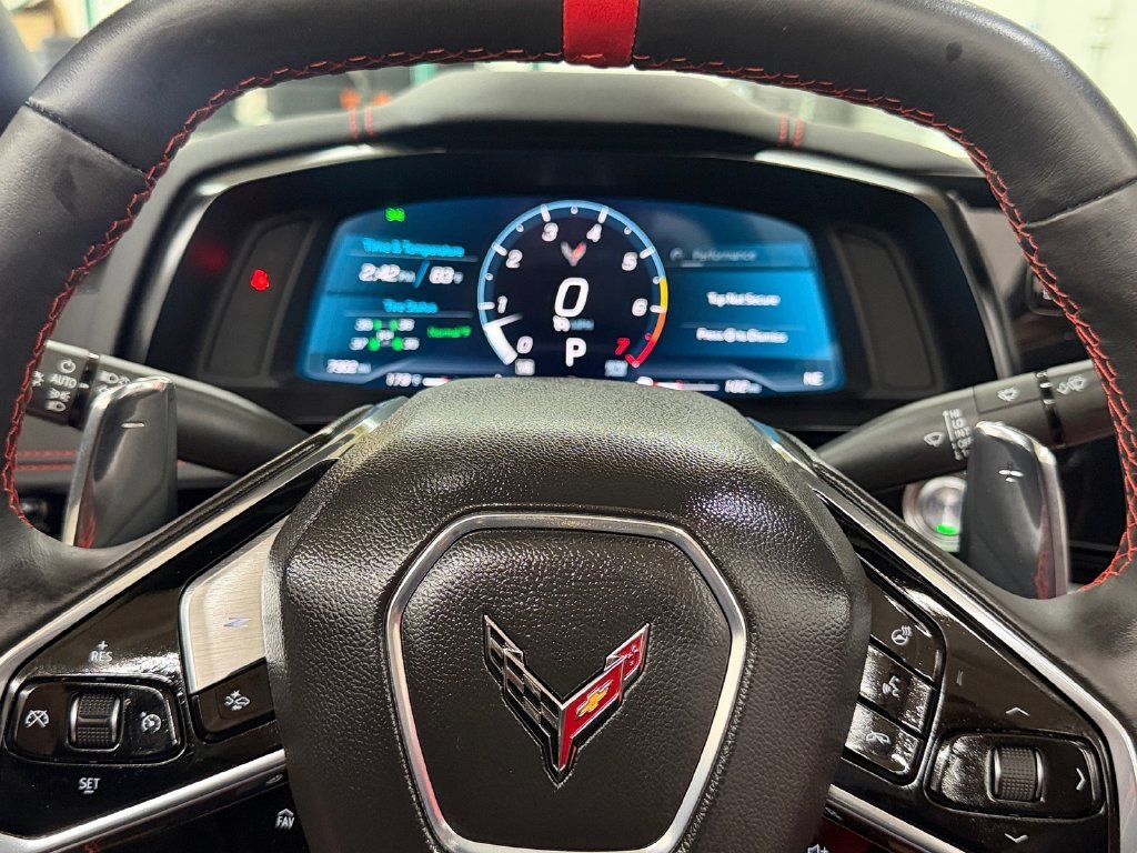 Used 2024 White Chevrolet Stingray image 18