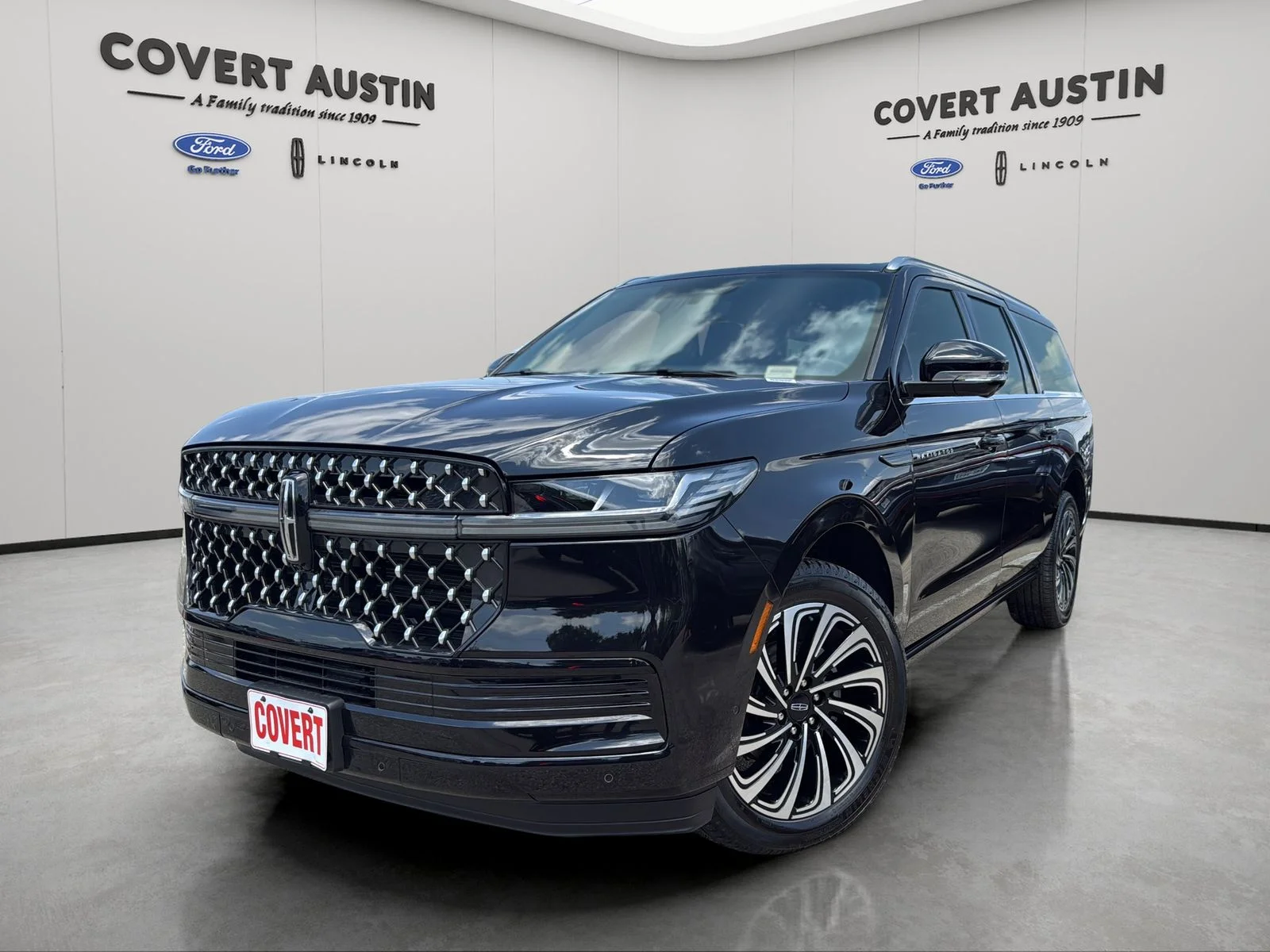 Used 2025 Black Lincoln Black Label image 1