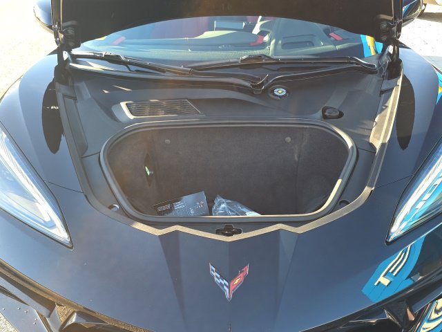 Used 2020 Black Chevrolet Stingray image 33