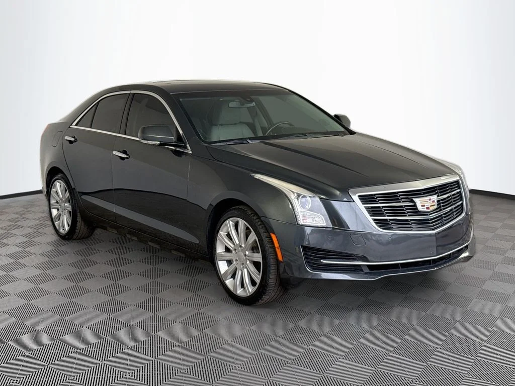 Used 2018 Gray Cadillac 2.0L Turbo Luxury image 4