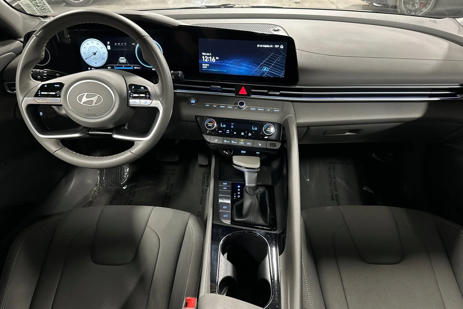 Used 2024 WHITE Hyundai SEL IVT image 12