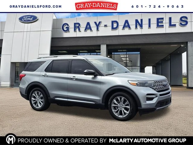 2020 Ford Explorer Limited RWD's photo