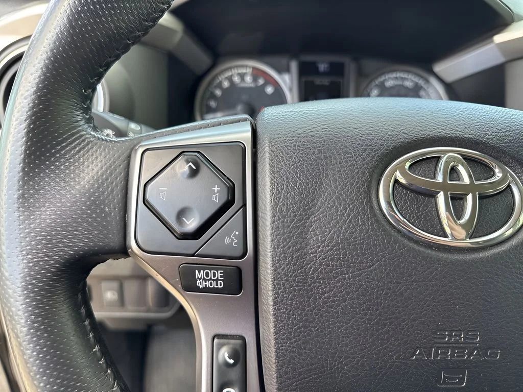 Used 2021  Toyota SR image 15