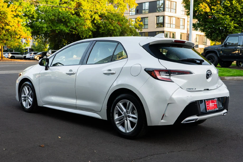 Used 2021 Beige Toyota SE image 4