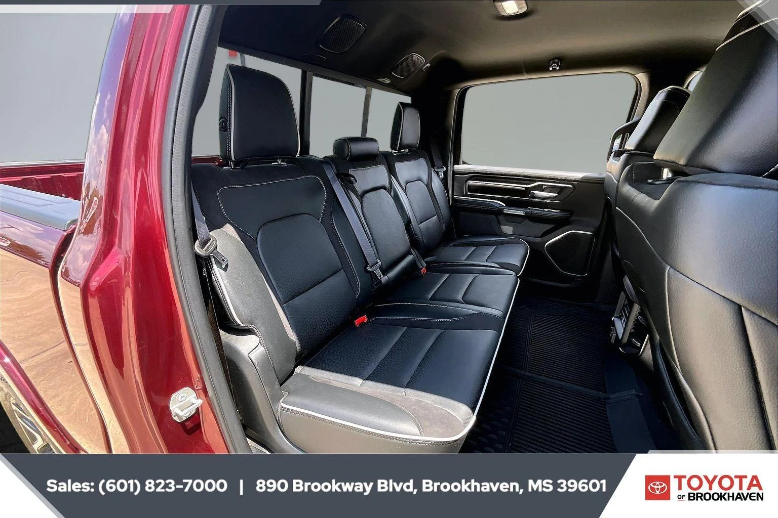 Used 2025 Delmonico Red Pearlcoat Ram Laramie image 20
