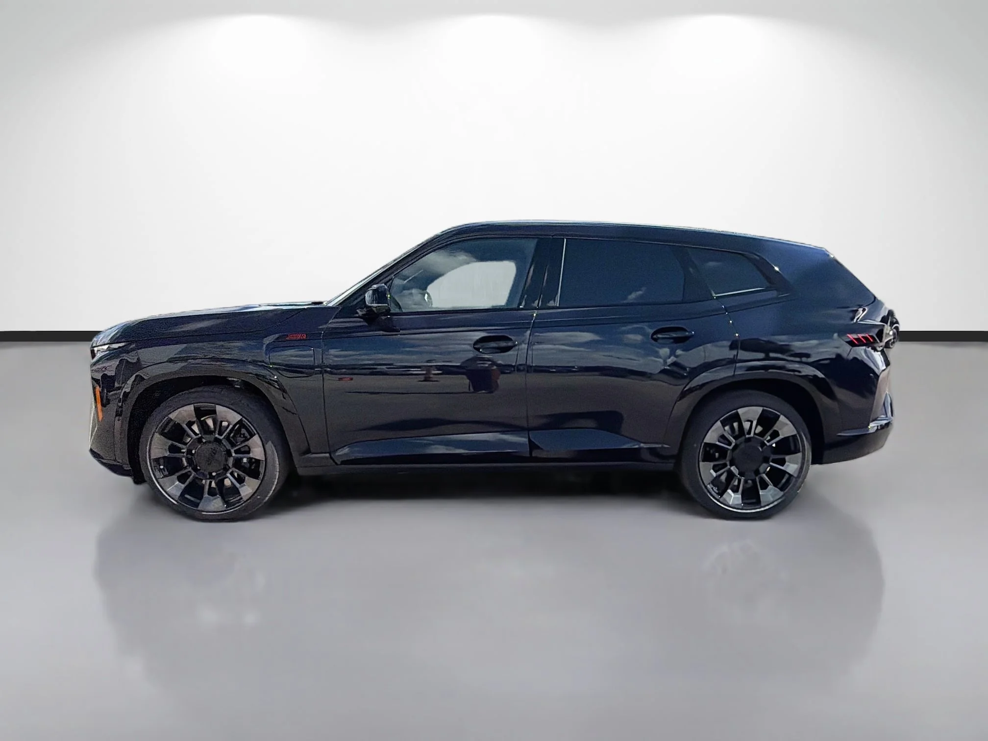 New 2027 Carbon Black Metallic BMW Label image 6