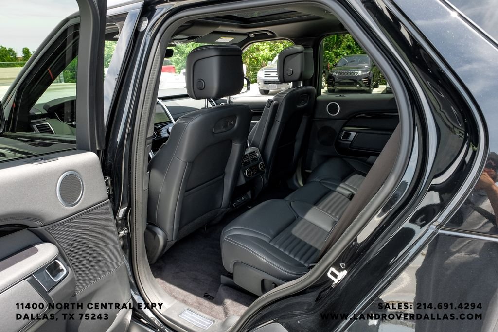 Used 2025 Black Land Rover S image 49