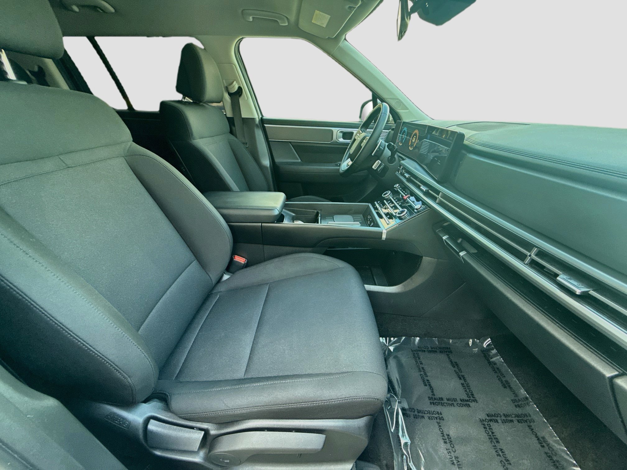 Certified Used 2024 Shimmering Silver Hyundai SE image 28
