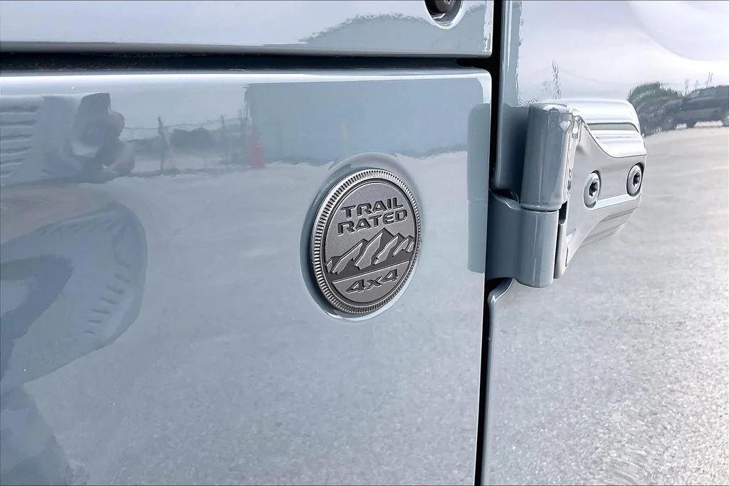New 2026 Jeep Wrangler Sport 4D Sport Utility