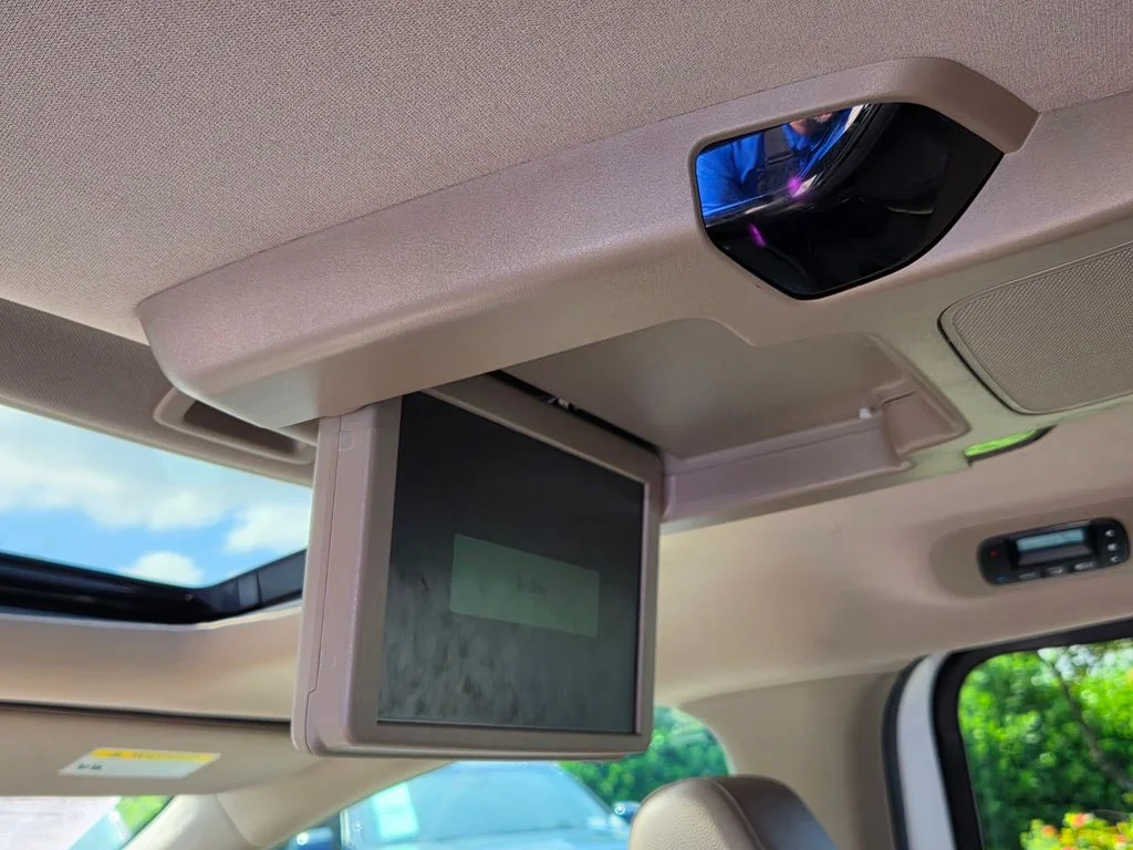 Used 2024 White Honda Touring image 4