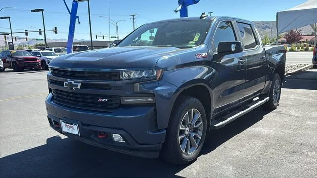 Used 2019 NORTHSKY BLUE METALLIC Chevrolet RST image 7