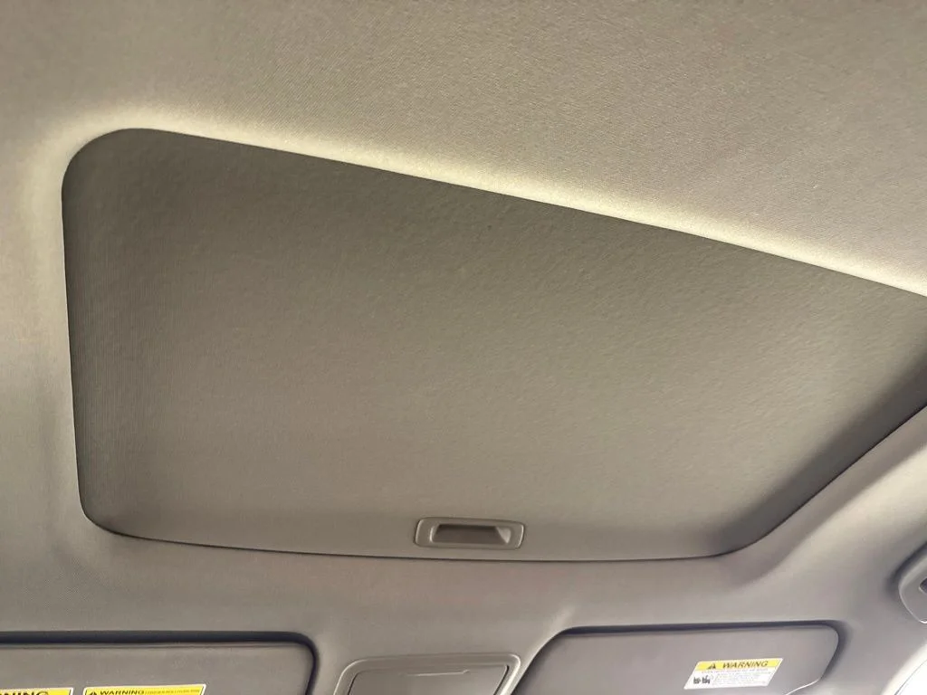 Certified Used 2018 White Honda EX-L image 27