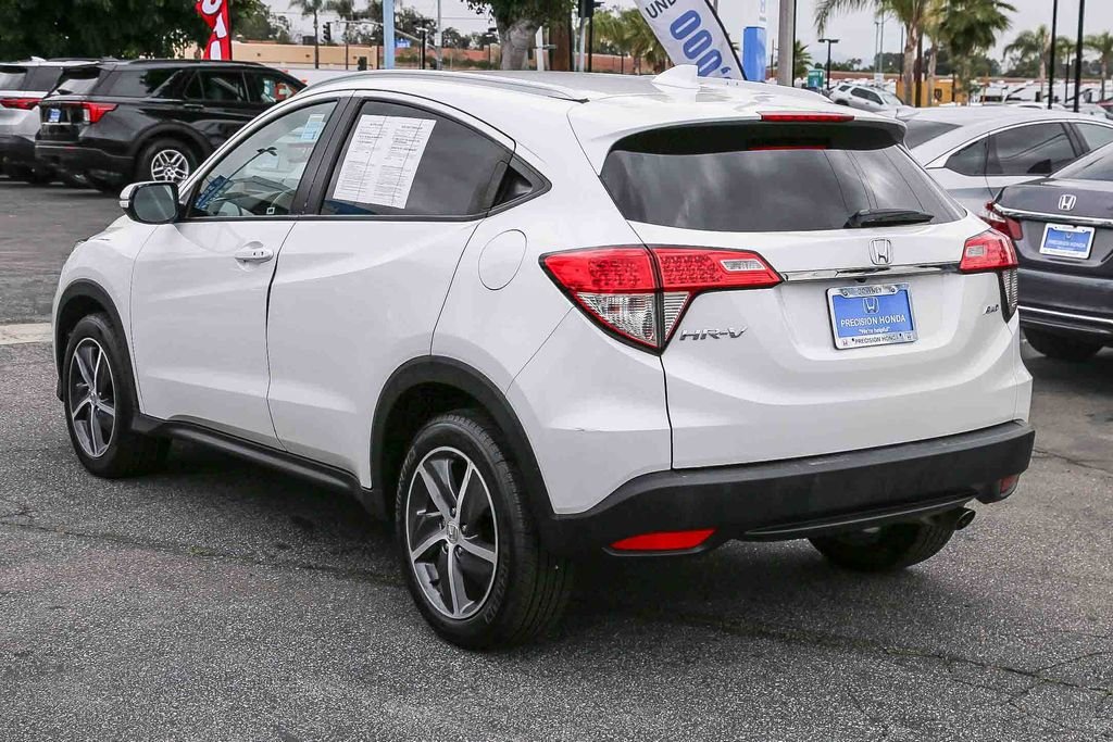 Used 2021 Platinum White Pearl Honda EX image 4