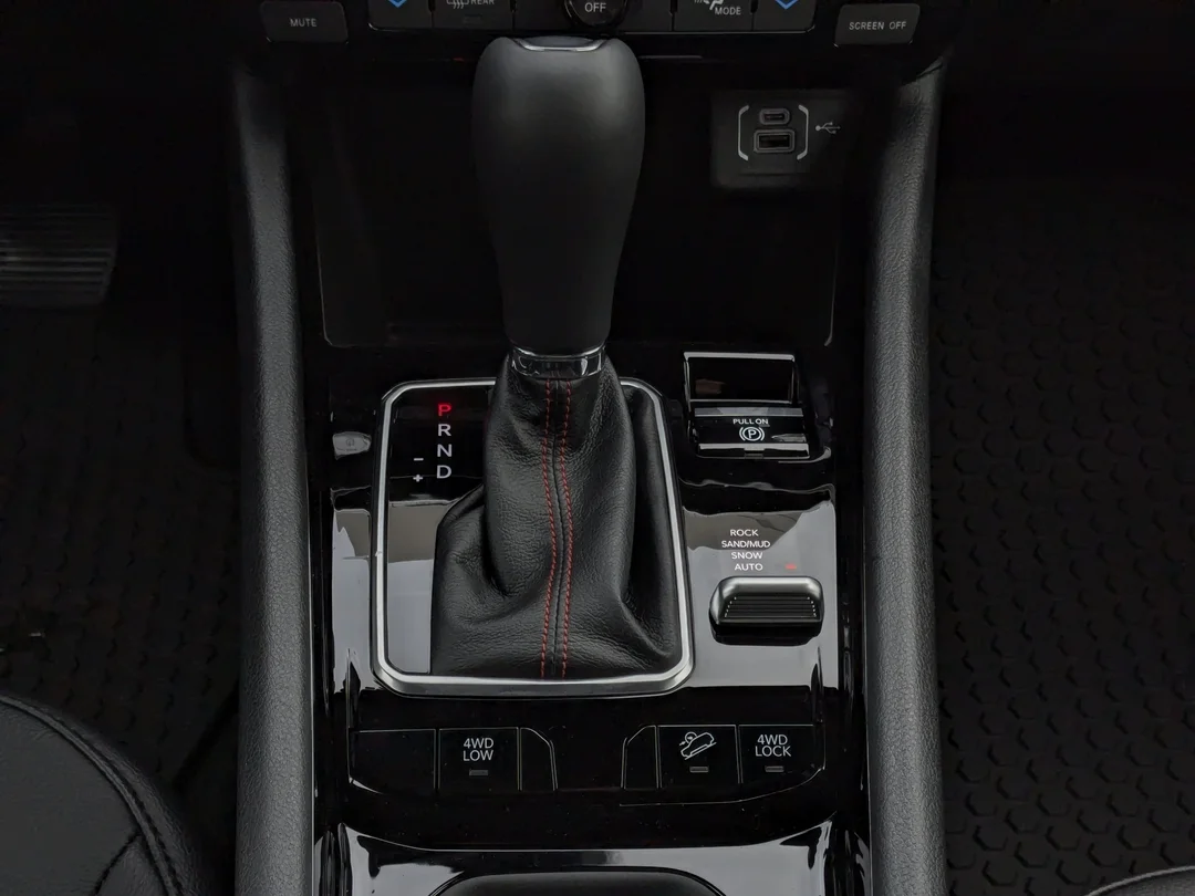 New 2026 White Jeep Trailhawk - - 4x4 - Sun Sound & Nav Group - Pano Roof - Alpine Speakers & More! image 24