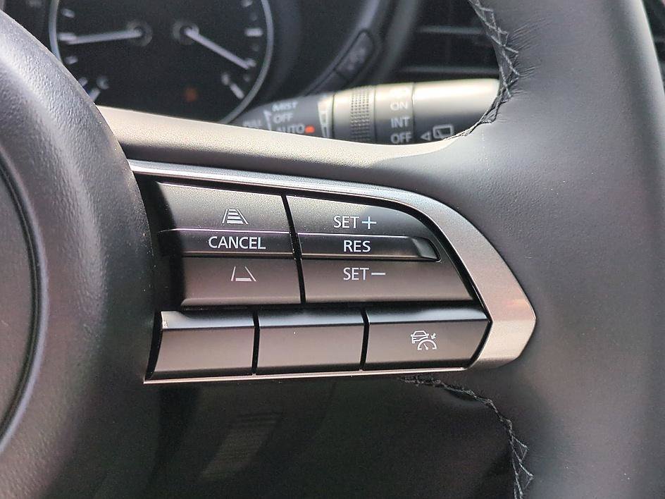 New 2026 Jet Black Mica Mazda 2.5 S Preferred AWD image 17