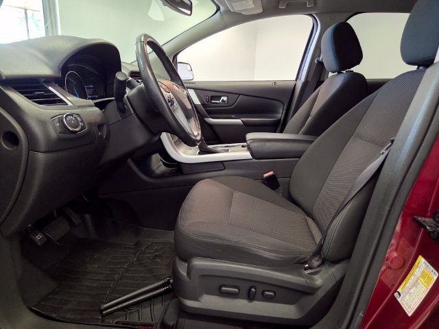 Used 2013 Red Ford SEL image 12