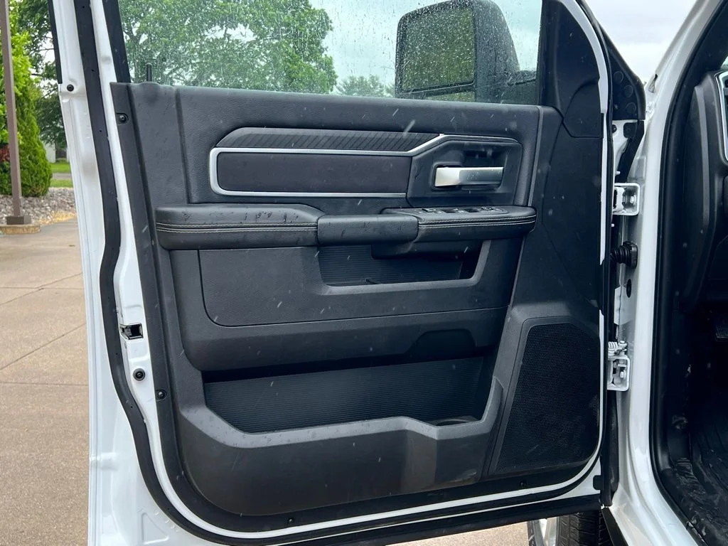 2025 RAM 2500 Big Horn - Photo 13