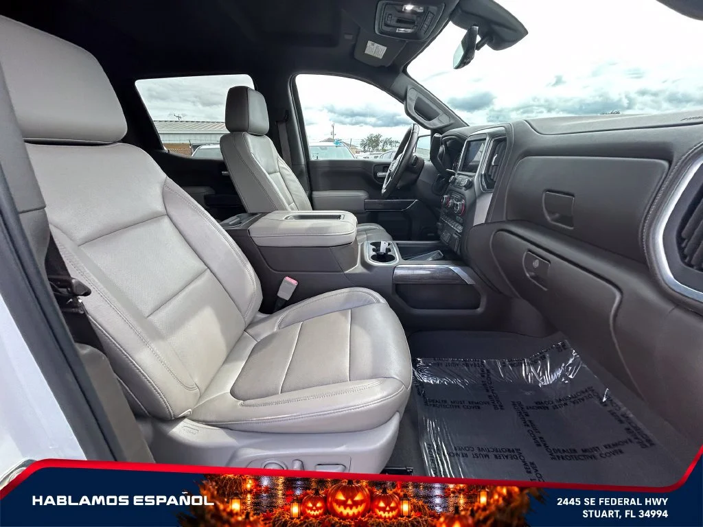 Used 2019 IRIDESCENT PEARL TRICOAT Chevrolet LTZ image 20